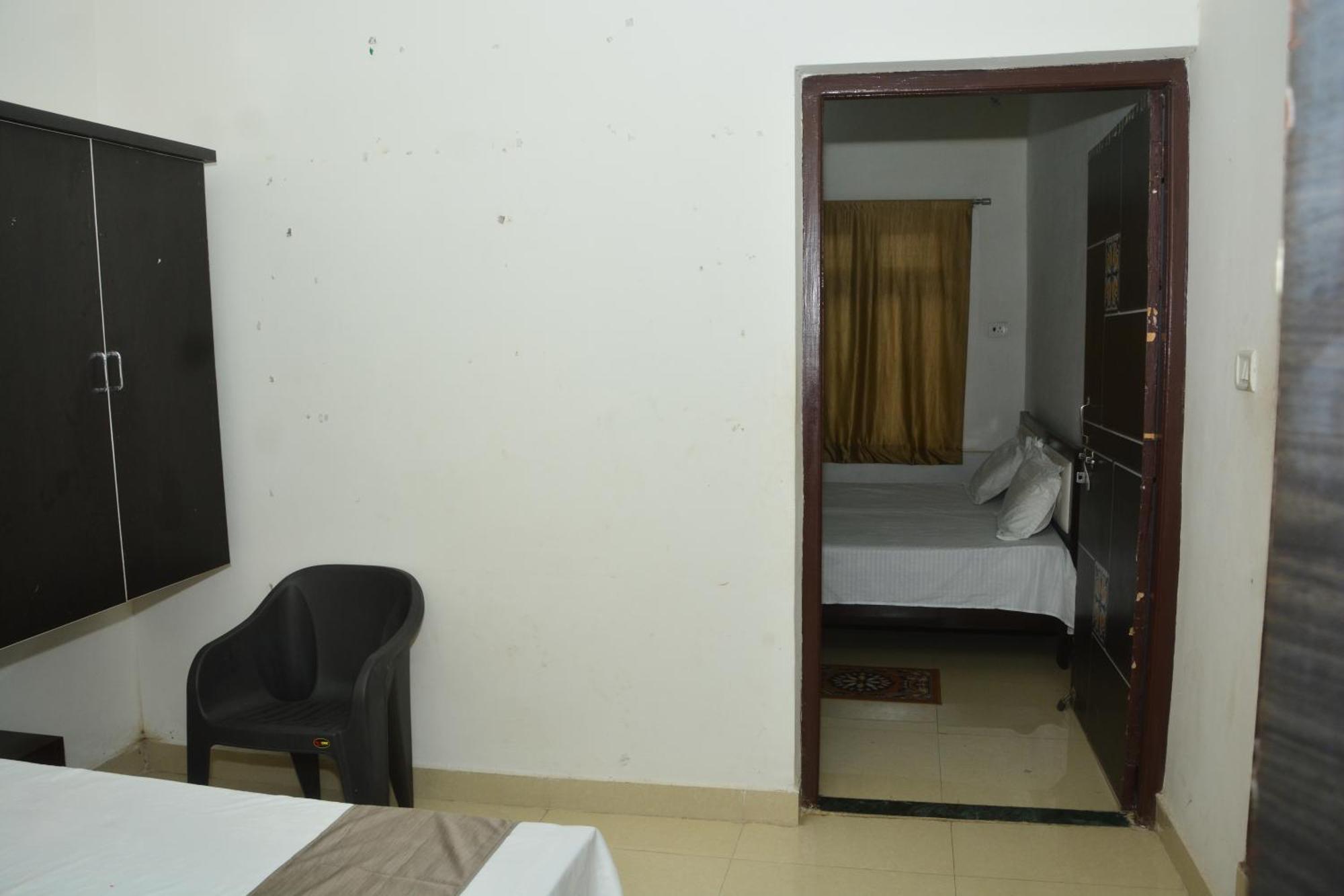 Hotel Chandrasha Villa Ayodhya Dham Ram Mandir 600 Meter Extérieur photo